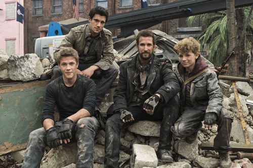 The cast of Falling Skies The cast of Falling Skies