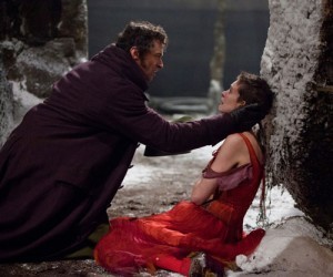 Hugh Jackman and Anne Hathaway in Les Miserables Hugh Jackman and Anne Hathaway in Les Miserables