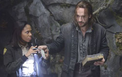 Nicole Beharie and Tom Mison in Sleepy Hollow Nicole Beharie and Tom Mison in Sleepy Hollow