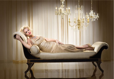 Agnes Bruckner stars in Anna Nicole Agnes Bruckner stars in Anna Nicole